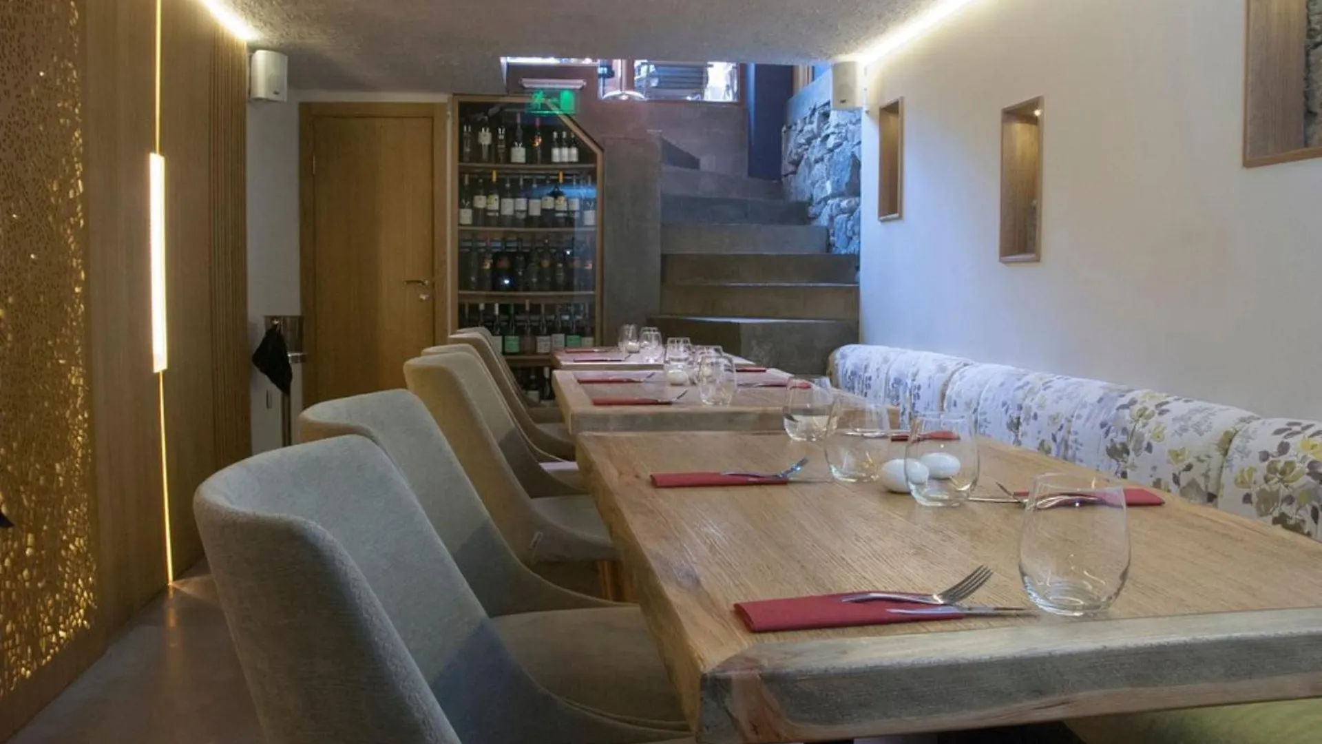 Bright & Spacious Central Plovdiv Apartments With Free Parking Bulgarien